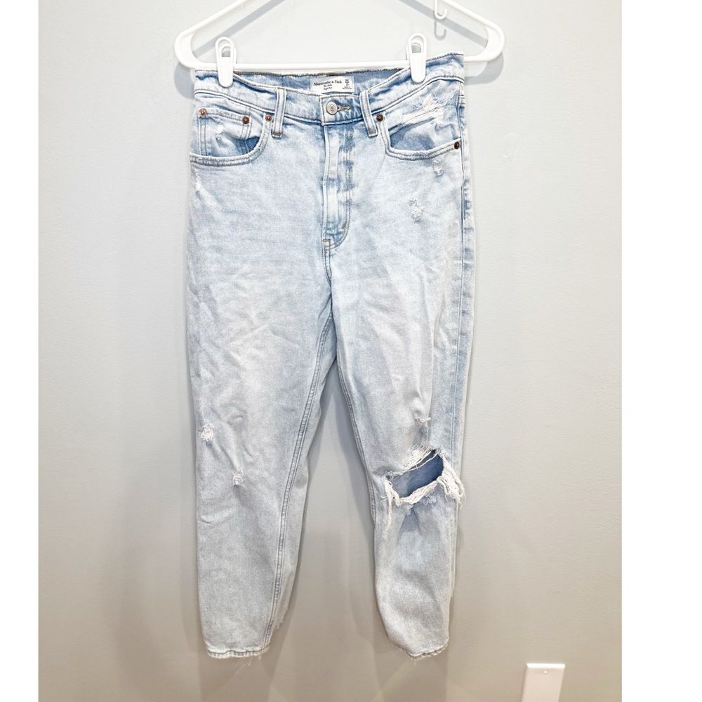 Abercrombie and fitch the mom jean high rise